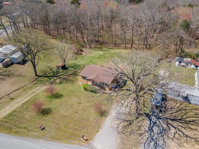 9211 Bates Trl, House other with 3 bedrooms, 2 bathrooms and 1 parking in Lyles TN | Image 39