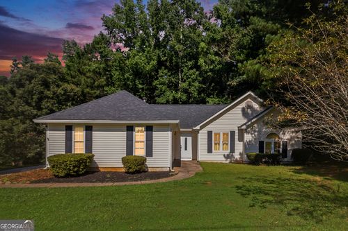 207 River Park Dr, Newnan, GA, 30265-2296 | Card Image