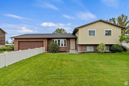 250 W 300 S, Orem, UT, 84058-5489 | Card Image