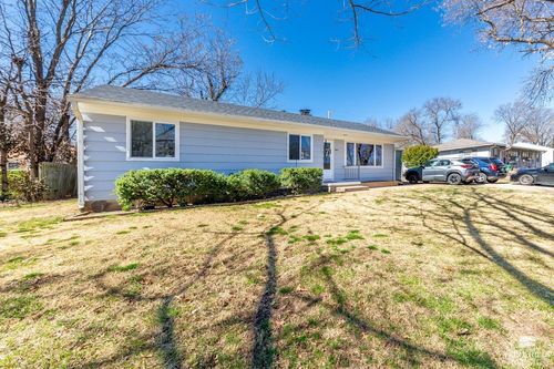 1515 Jarvis Drive, Manhattan, KS, 66502 | Card Image