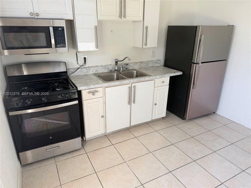 3-3620 Nw 19th St, Miami, FL, 33125 | Card Image