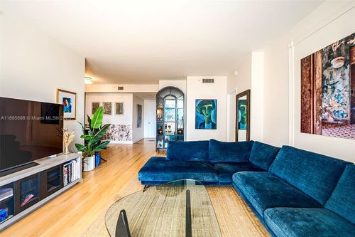 apt-903-888 Brickell Key Dr, Miami, FL, 33131-2663 | Card Image