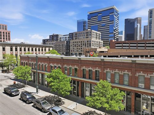 1750 Blake St, Denver, CO, 80202-1226 | Card Image
