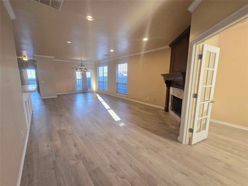 17205 Cedar Dr, Edmond, OK, 73012-6891 | Card Image