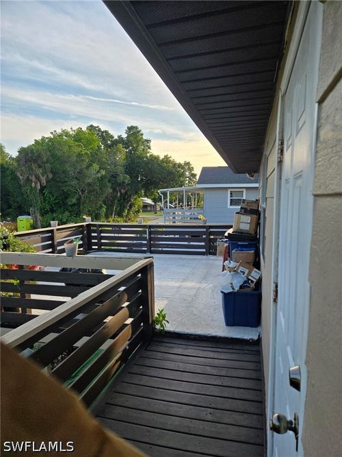 446 San Bernardino St, NORTH FORT MYERS, FL, 33903-3337 | Card Image