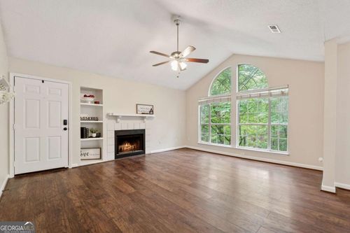 909 Wentworth Ct, Alpharetta, GA, 30022-5380 | Card Image