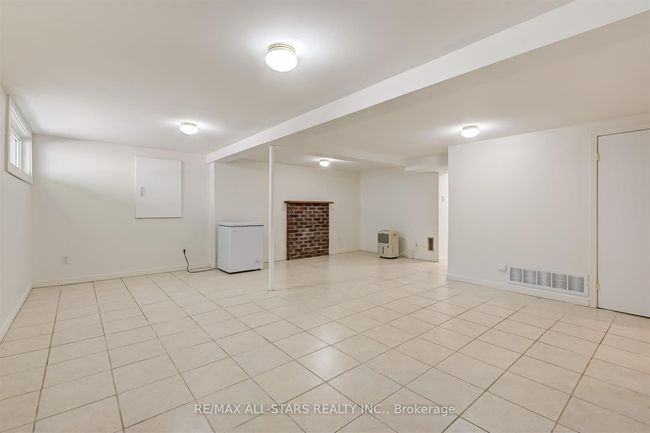 4260 Front St, House other with 4 bedrooms, 2 bathrooms and 8 parking in Goodwood ON | Image 22