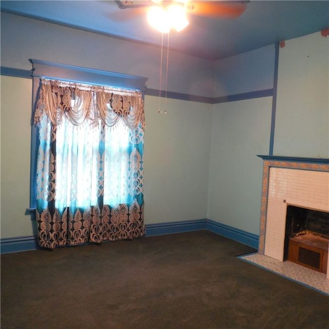 409 E Wallace Ave, House other with 5 bedrooms, 2 bathrooms and 2 parking in New Castle PA | Image 30