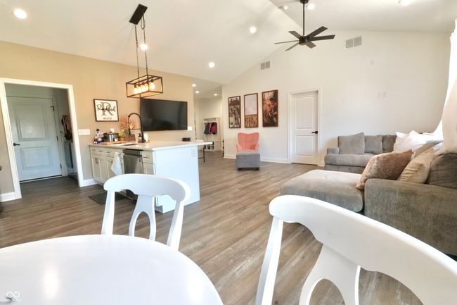 2144 Connie Ct, House other with 2 bedrooms, 2 bathrooms and null parking in Franklin IN | Image 10