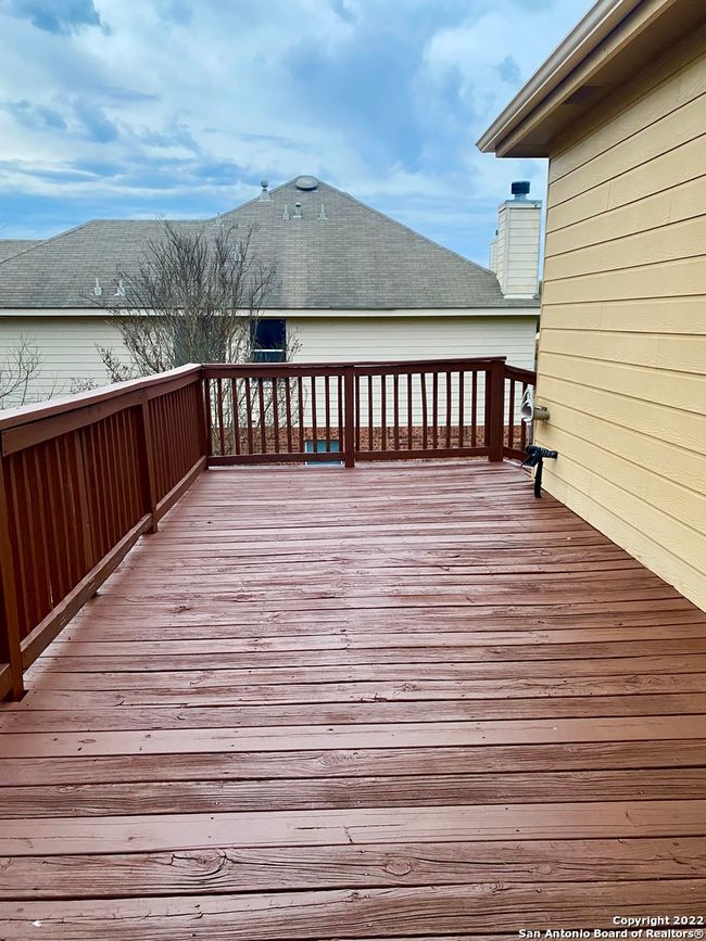 20707 Cliff Park, House other with 4 bedrooms, 2 bathrooms and null parking in San Antonio TX | Image 20