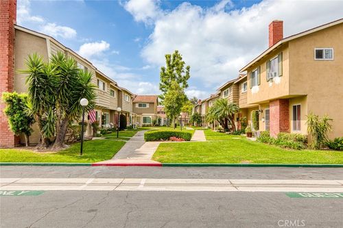 11879 Sungrove Cir, Garden Grove, CA, 92840 | Card Image