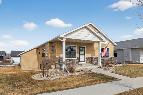 5207 56th St Nw, Rochester, MN, 55901-3743 | Card Image