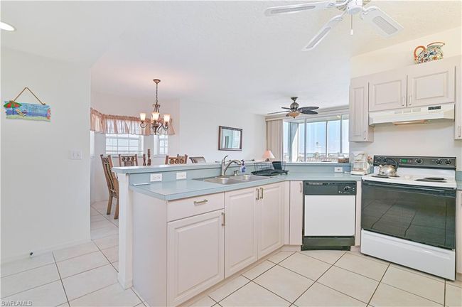APT-401 - 22748 Island Pines Way, Condo with 2 bedrooms, 2 bathrooms and 1 parking in Fort Myers Beach FL | Image 16