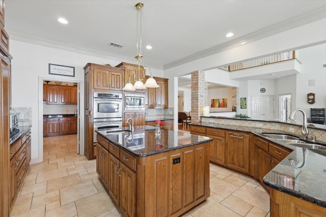 8913 Sunrise Point Ct, House other with 4 bedrooms, 4 bathrooms and null parking in Fort Worth TX | Image 18