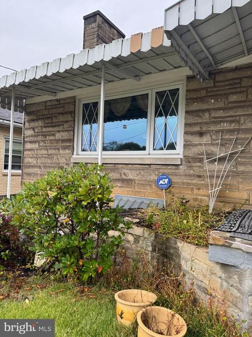 200 Champa St, PITTSBURGH, PA, 15235-1528 | Card Image