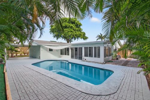 699 Nw 16th Ave, Boca Raton, FL, 33486-3245 | Card Image