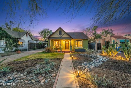 1813 E Willetta St, Phoenix, AZ, 85006-3048 | Card Image