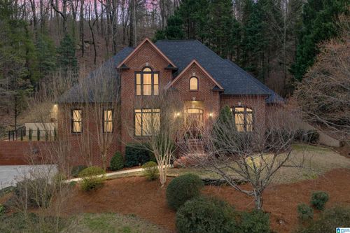 1521 Amherst Cir, Vestavia Hills, AL, 35216-1009 | Card Image