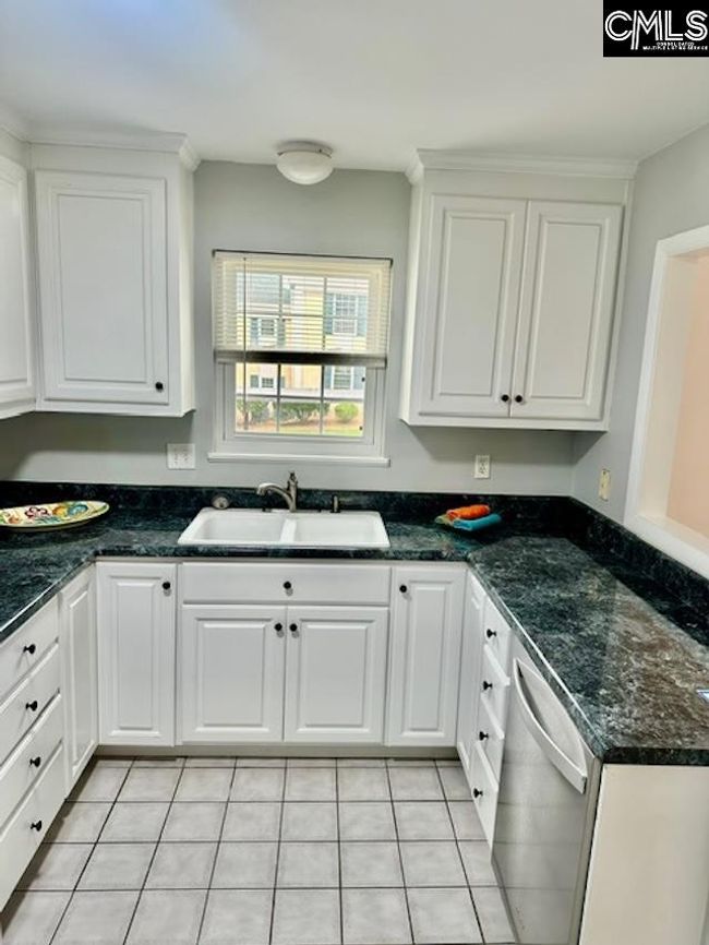 3600 Chateau Dr, Condo with 2 bedrooms, 2 bathrooms and null parking in Columbia SC | Image 8