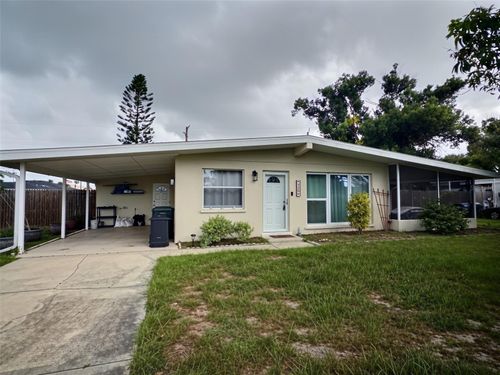329 Glen Oak Rd, VENICE, FL, 34293-1104 | Card Image