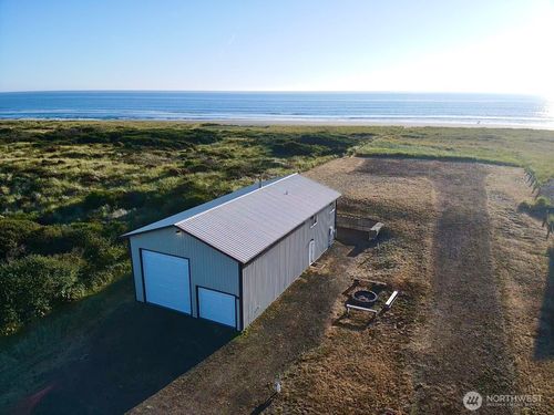 2081 Grey Gull Ln S, Westport, WA, 98595-2866 | Card Image