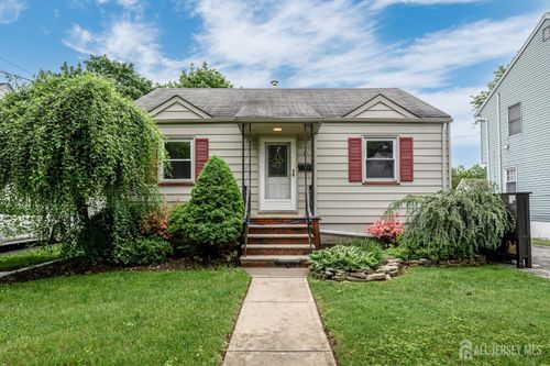 9 Livingston St, Clifton, NJ, 07013-1329 | Card Image