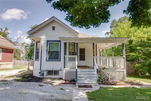 2714 Brown St, Alton, IL, 62002-3957 | Card Image