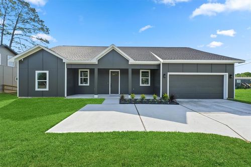 252 Davis Bend Rd, Alvin, TX, 77511 | Card Image
