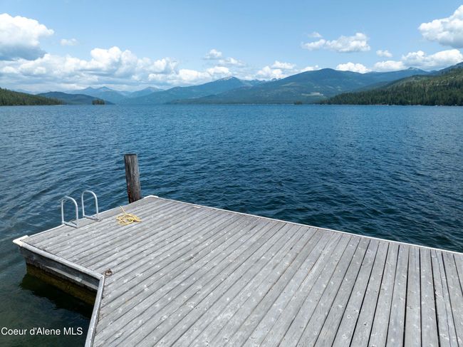 733 Hagman Rd, Home with 3 bedrooms, 1 bathrooms and null parking in Nordman ID | Image 4