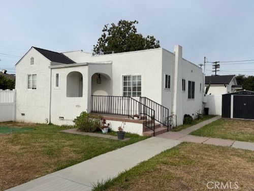 7737 Ferncola Ave, Sun Valley, CA, 91352 | Card Image