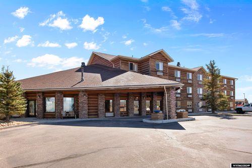 1424 W Pine St, Pinedale, WY, 82941 | Card Image