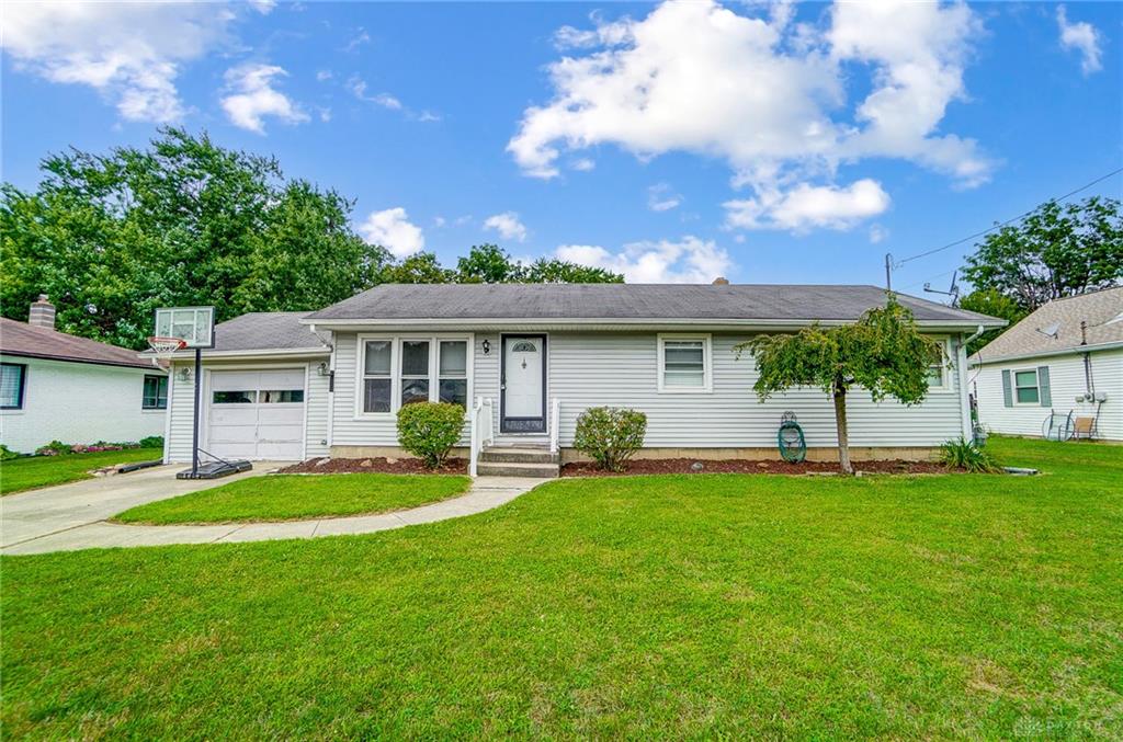 Elbron Rd, Springfield, OH 45505