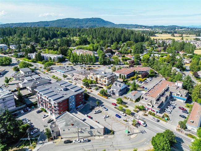 302 - 7161 West Saanich Rd, Condo with 2 bedrooms, 1 bathrooms and 1 parking in Central Saanich BC | Image 25