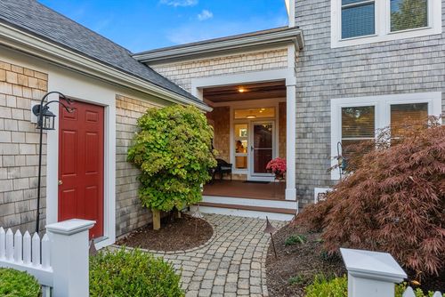 19-19 W Trevor Hl, Plymouth, MA, 02360-8257 | Card Image