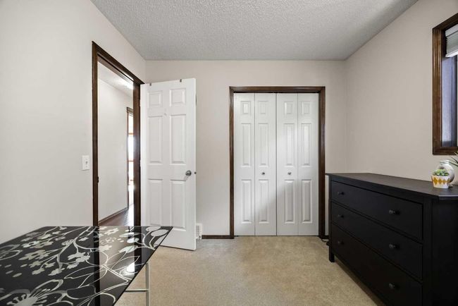 174 Chapalina Terr Se, House other with 4 bedrooms, 4 bathrooms and 4 parking in Calgary AB | Image 19