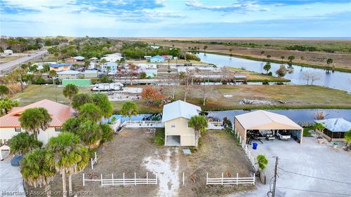 1041 Pine Way, Okeechobee, FL, 34974-8617 | Card Image