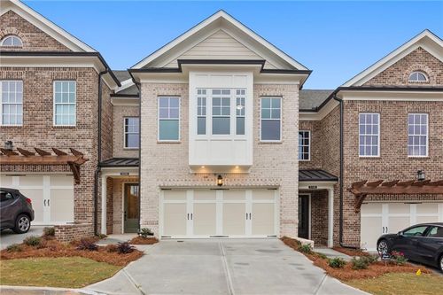 419-5472 Bandolino Ln, Peachtree Corners, GA, 30092 | Card Image