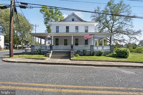 121 E Central Ave, FEDERALSBURG, MD, 21632-1311 | Card Image