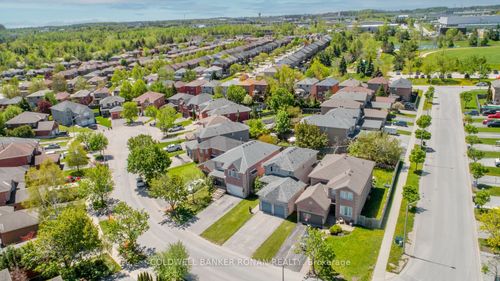 3 Teal Pl, Barrie, ON, L4N8W1 | Card Image