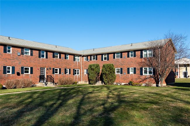 UNIT-712 - 70 Carroll Ave, Condo with 2 bedrooms, 1 bathrooms and 2 parking in Newport RI | Image 8