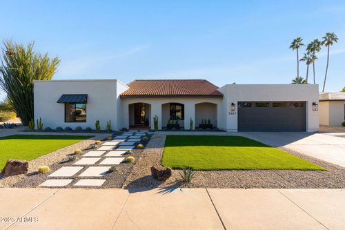 7067 N Via De Los Ninos, Scottsdale, AZ, 85258-3901 | Card Image