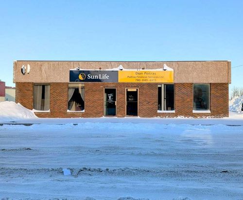 {{alt}} | Card Image