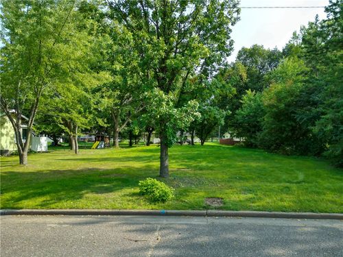 8 W Stacy Ct, CADOTT, WI, 54727 | Card Image