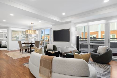 6-4 Battery Wharf, Boston, MA, 02109-1099 | Card Image