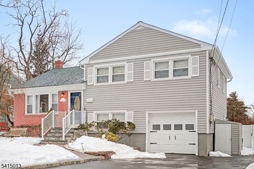 11 Terrace Ave, West Orange, NJ, 07052-3603 | Card Image