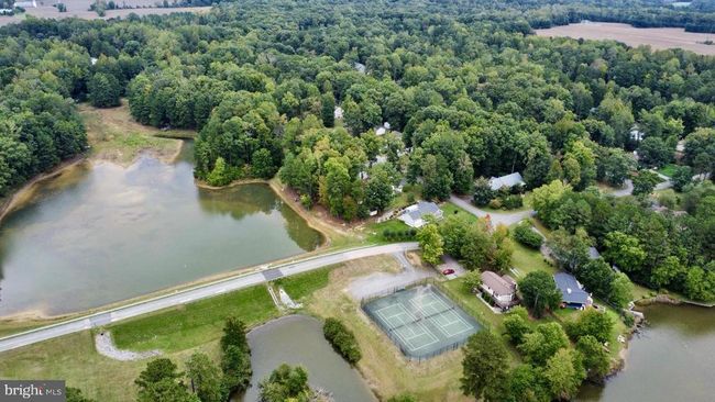 177 Land Or Dr, House other with 3 bedrooms, 3 bathrooms and null parking in Ruther Glen VA | Image 36