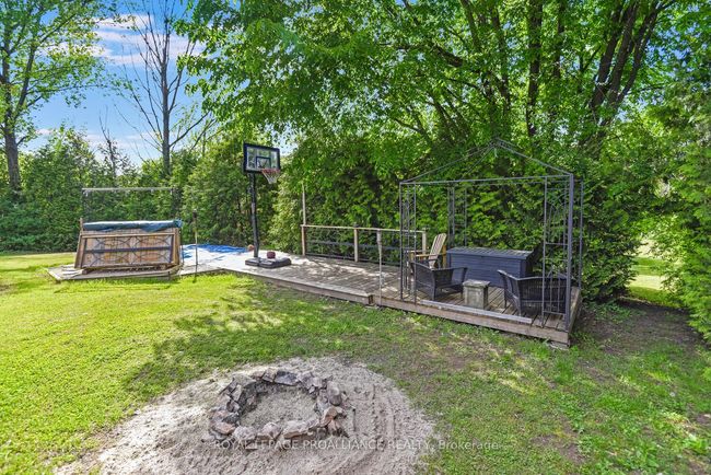46 Graham Lake Rd, House other with 4 bedrooms, 2 bathrooms and 6 parking in Front Yonge ON | Image 4