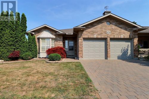 27 Home Pl, Chatham, ON, N7L5P4 | Card Image