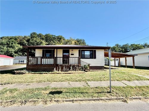 4307 Hughes St, Huntington, WV, 25704-1826 | Card Image