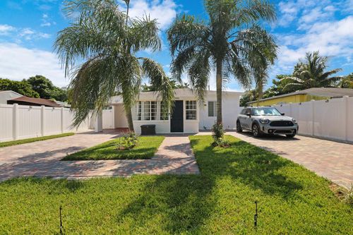 1108 Nw 3rd Ave, Fort Lauderdale, FL, 33311-6236 | Card Image